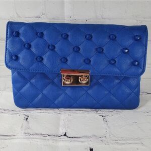 🔹️Moda Luxe Cobalt Blue Studded Clutch
